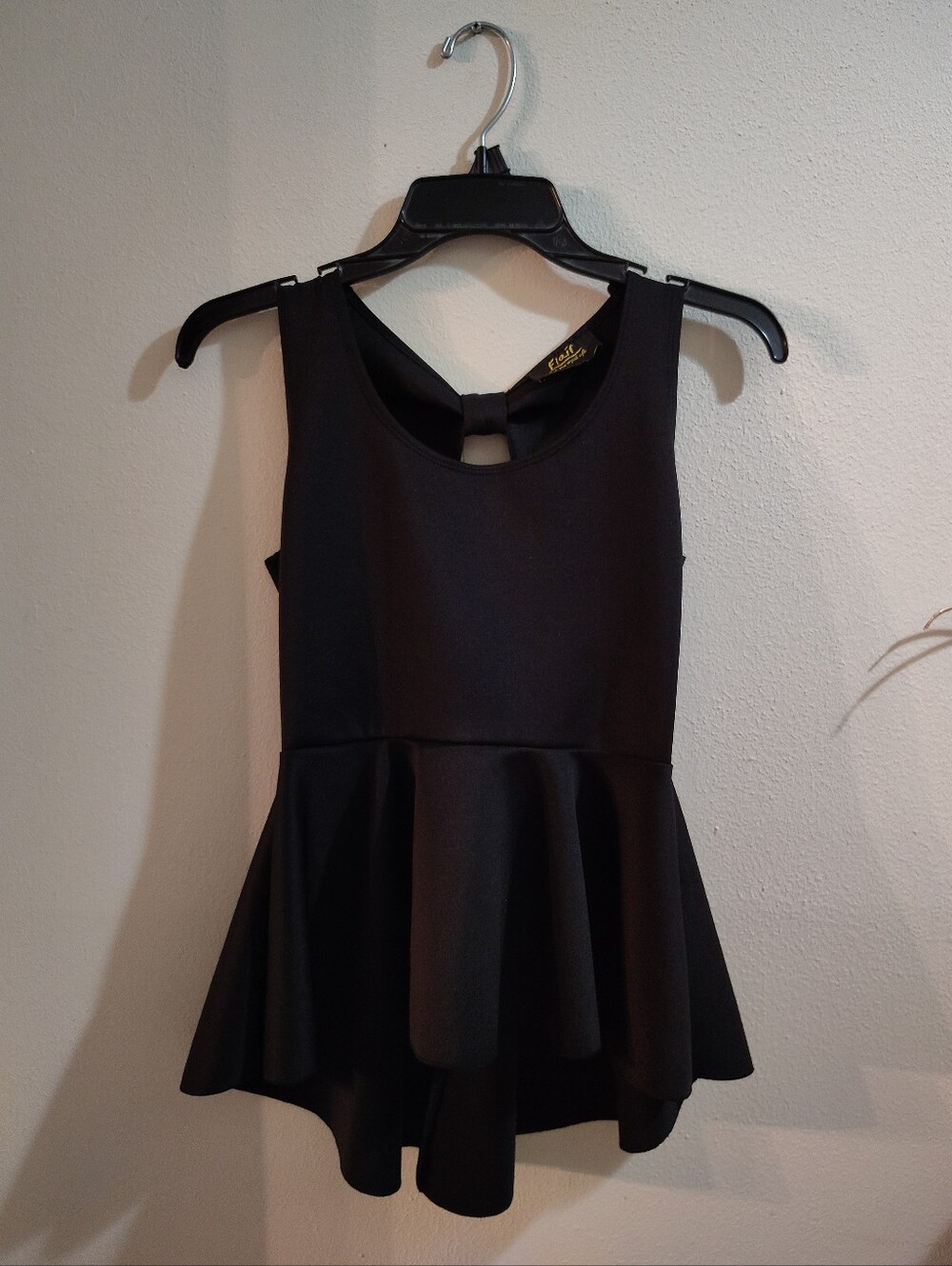 Flair Black Sleeveless Peplum Top Now Back Stretch Blouse Size XS (Estimated)